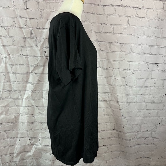 NWT boutique Classic Womens tee shirt tunic Top twist knot hemline - Picture 2 of 10